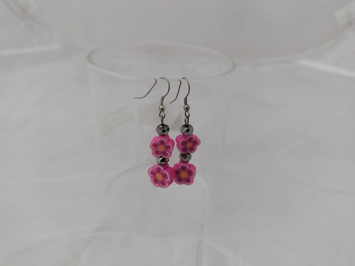 Lightweight flower earrings