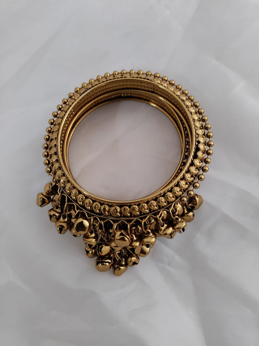 Antique gold ghungroo bangles [SKU00032]