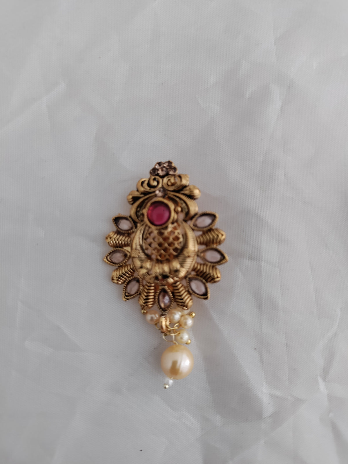 Kundan sari pins