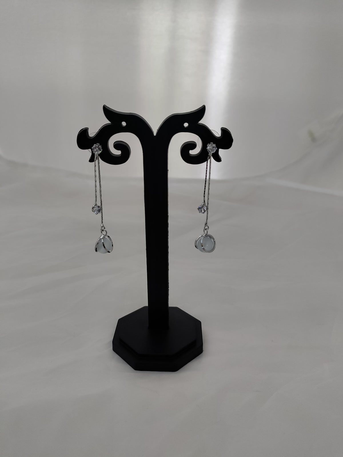 Trendy long earrings