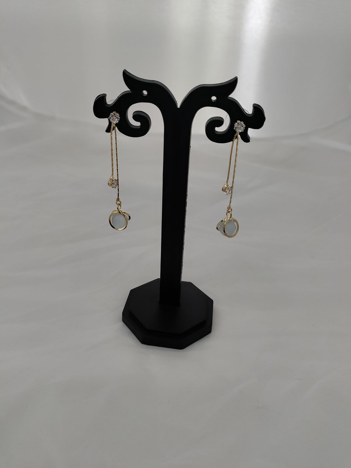 Trendy long earrings