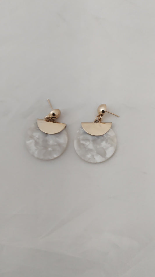 White and gold trendy earrings